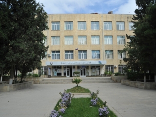 Bakı Humanitar Kolleci